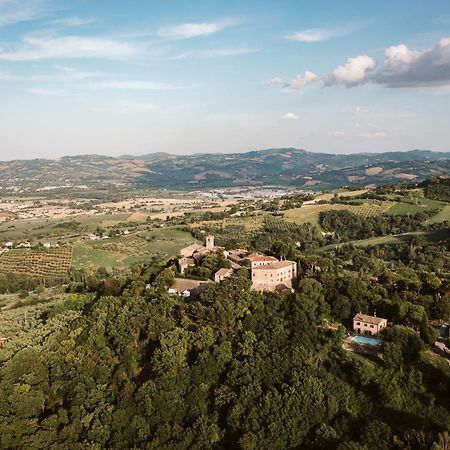 Palazzo Viviani Castello Di Montegridolfo Hotel Eksteriør billede