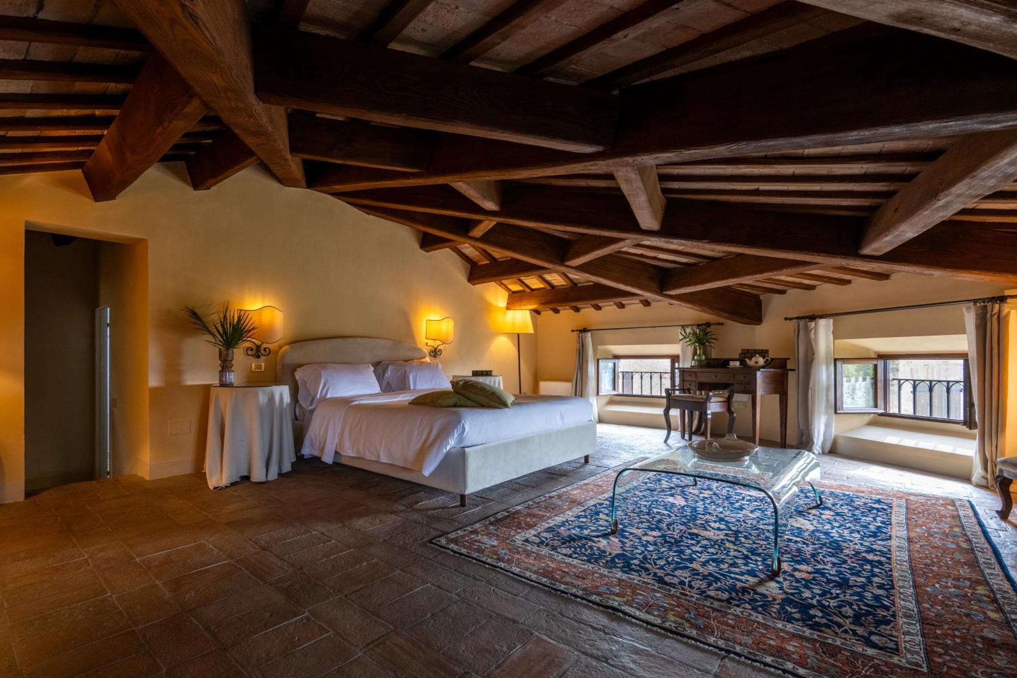 Palazzo Viviani Castello Di Montegridolfo Hotel Eksteriør billede