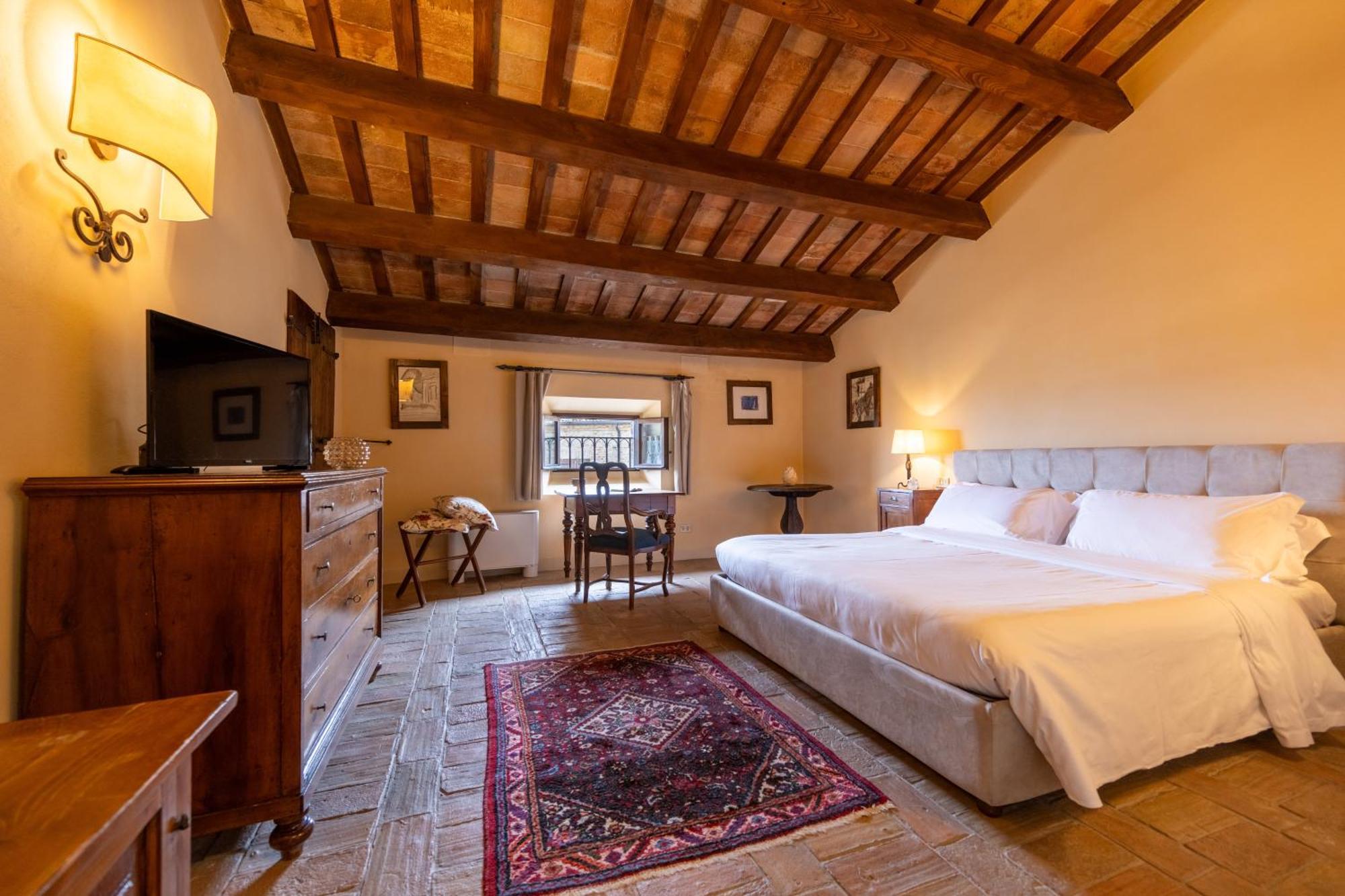 Palazzo Viviani Castello Di Montegridolfo Hotel Eksteriør billede
