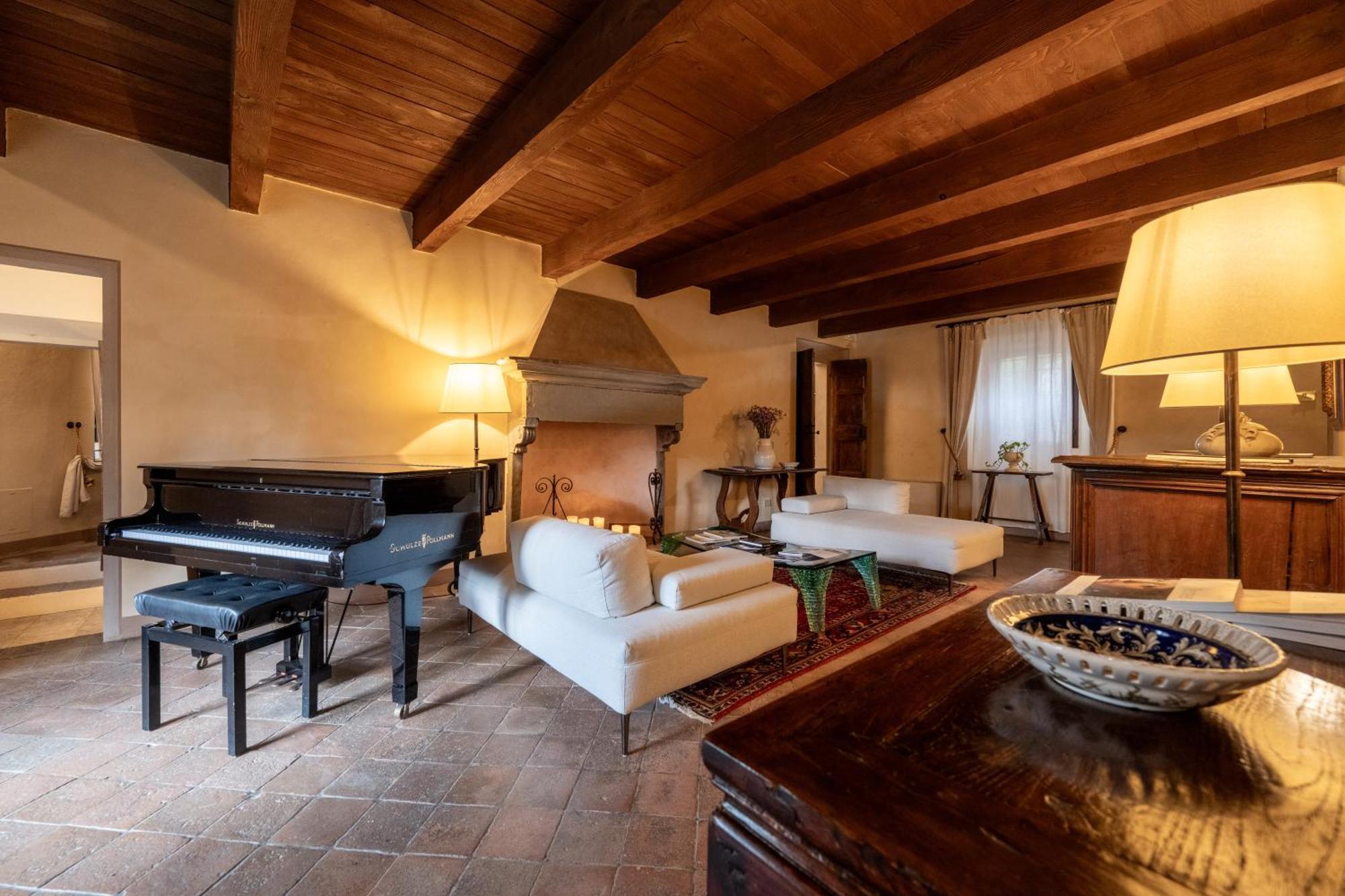 Palazzo Viviani Castello Di Montegridolfo Hotel Eksteriør billede